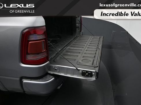 Used 2020 RAM 1500 Limited w/ Body Color Bumper Group AWD/4WD image 27