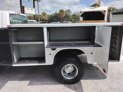 Used 2001 Dodge Ram 3500 Truck 2WD Regular Cab image 17