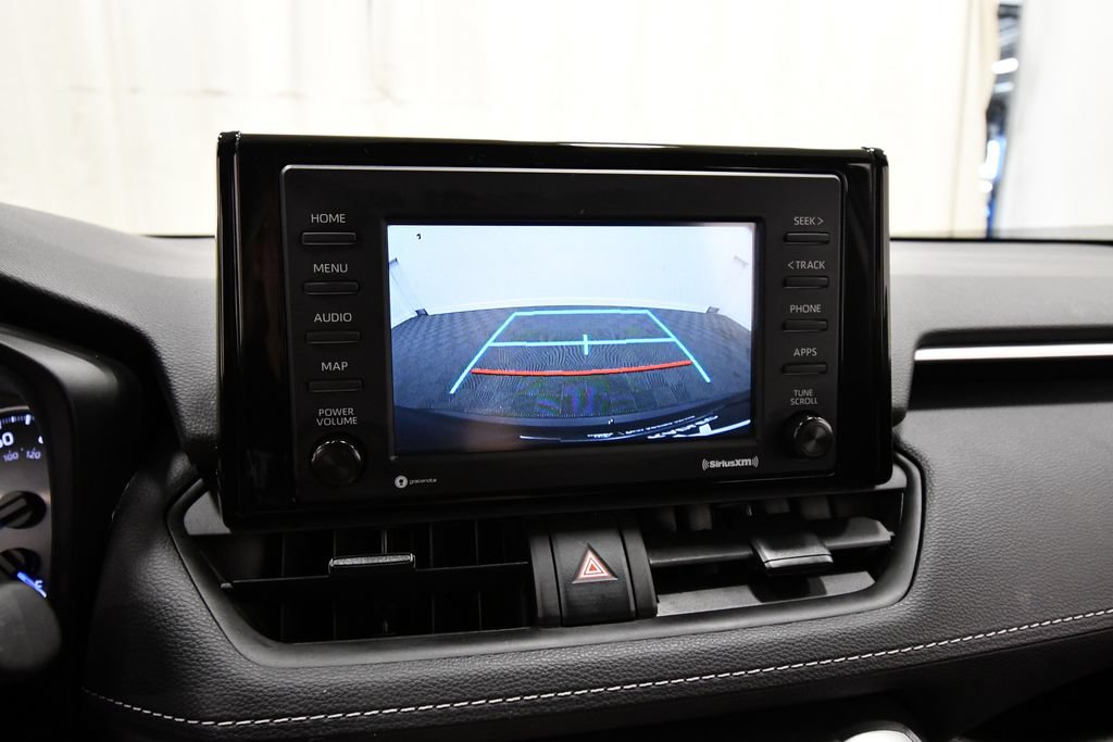 Used 2022 Toyota RAV4 LE AWD/4WD image 24