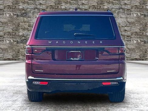 Used 2022 Jeep Wagoneer Series I AWD/4WD image 5