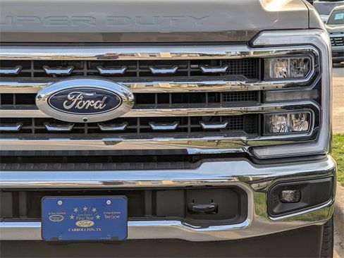 New 2026 Ford F250 Lariat w/ FX4 Off-Road Package image 8