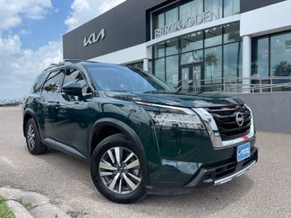 Used 2024 Nissan Pathfinder SL FWD video 1