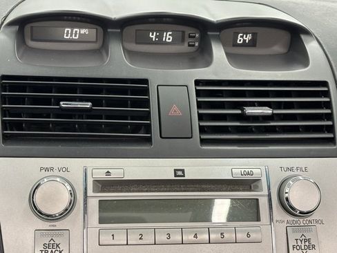 Used 2008 Toyota Solara Convertible image 25