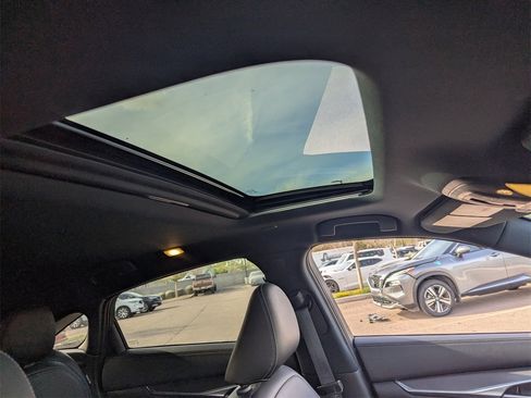 Used 2025 INFINITI QX55 Luxe w/ Cargo Package image 13