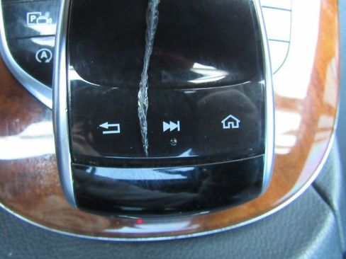 Used 2019 Mercedes-Benz E 450 4MATIC Sedan w/ Premium Package image 47