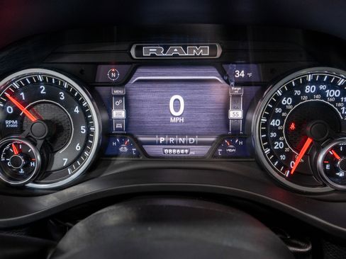 Used 2022 RAM 1500 Laramie image 25