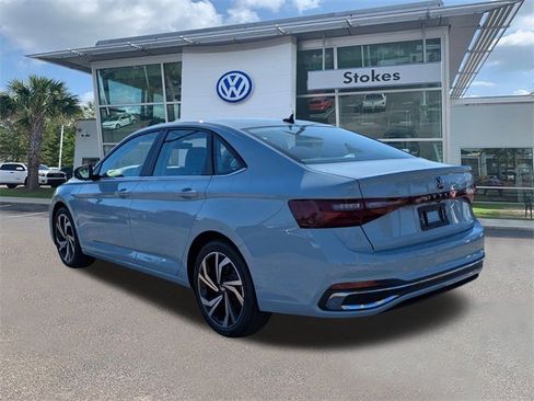 New 2026 Volkswagen Jetta SEL image 6