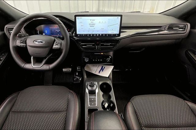 Used 2024 Ford Escape ST-Line w/ Tech Pack #1 AWD/4WD image 14