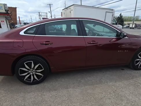 Used 2016 Chevrolet Malibu LT w/ Leather Package image 7