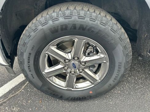 Used 2024 Ford F150 XLT w/ Mobile Office Package image 10