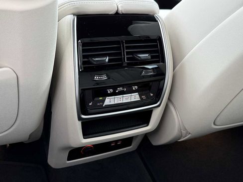 New 2026 BMW X7 xDrive40i image 45