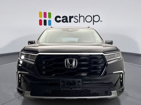 Used 2024 Honda Pilot Elite image 8