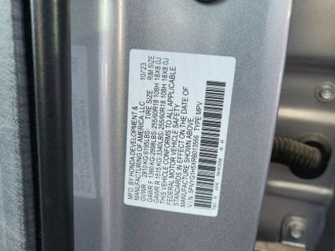 Used 2024 Honda Pilot EX-L image 4