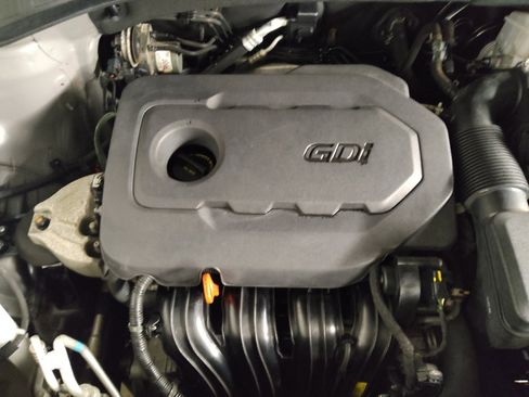 Used 2017 Kia Sorento LX image 30