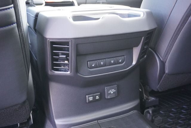 Used 2026 Toyota Tundra Platinum AWD/4WD image 26