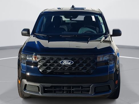 Used 2025 Ford Maverick XLT w/ Equipment Group 302A image 2