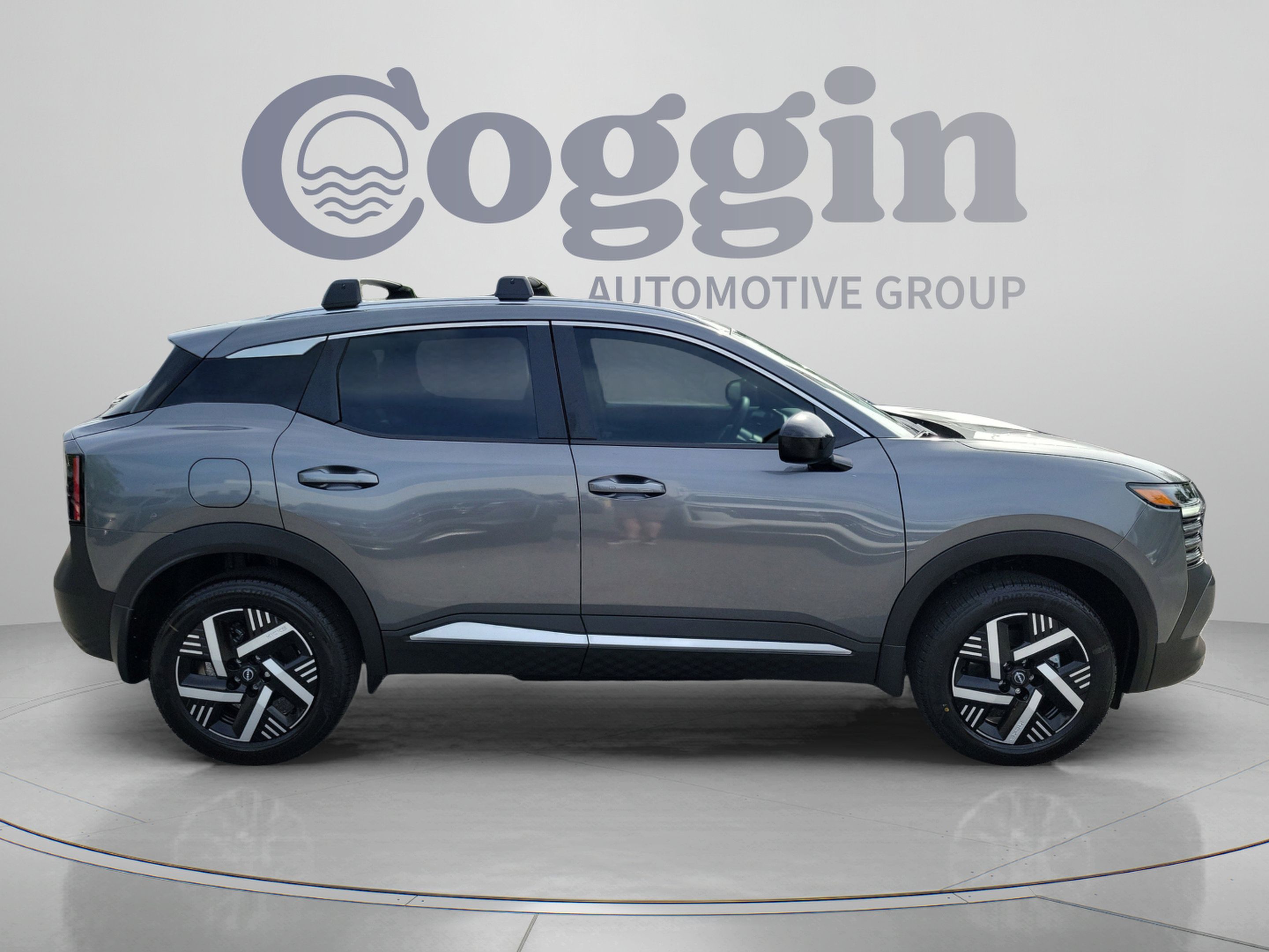 Used 2026 Nissan Kicks SV w/ SV Premium Package FWD image 8