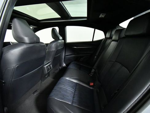 Used 2025 Toyota Camry XSE image 24