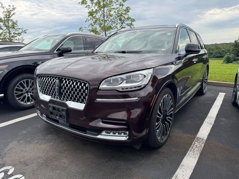 Used 2023 Lincoln Aviator Black Label w/ Dynamic Handling Package AWD/4WD image 3