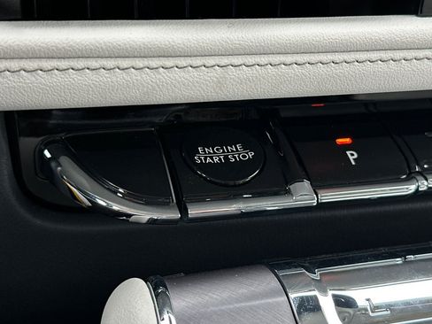 New 2026 Lincoln Aviator 2WD image 23