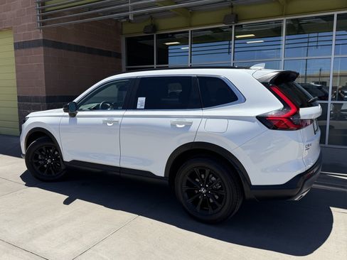 Used 2025 Honda CR-V Sport image 5