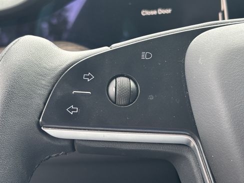 Used 2022 Tesla Model S AWD/4WD image 19