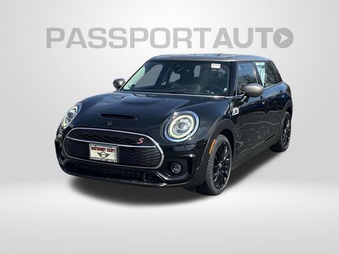Used 2020 MINI Cooper Clubman S w/ Premium Package image 1