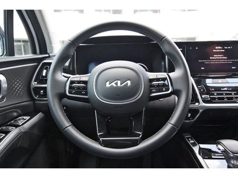 Certified 2023 Kia Sorento SX AWD/4WD image 18