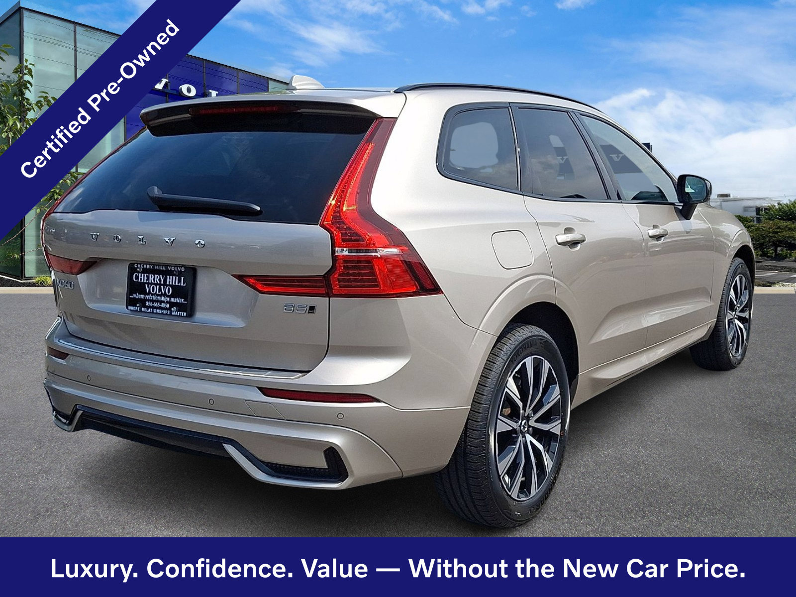 Certified 2024 Volvo XC60 B5 Core w/ Protection Package Premier AWD/4WD image 7