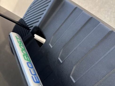 Used 2019 Ford F150 XLT w/ Equipment Group 302A Luxury image 8