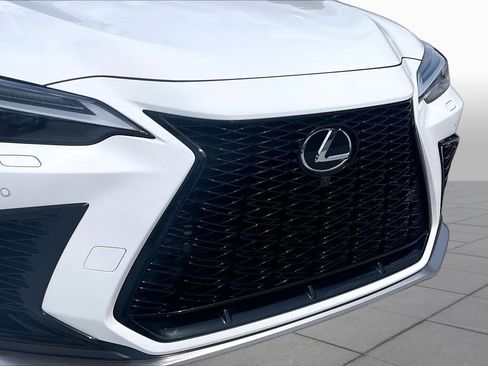 Used 2023 Lexus NX 450h+ F Sport w/ Vision Package AWD/4WD image 29