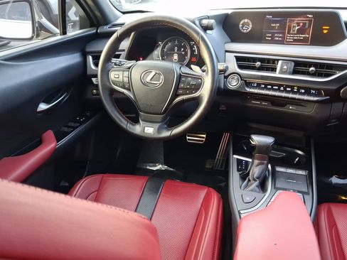 Used 2021 Lexus UX 200 F Sport w/ Accessory Package (Z1) FWD image 10