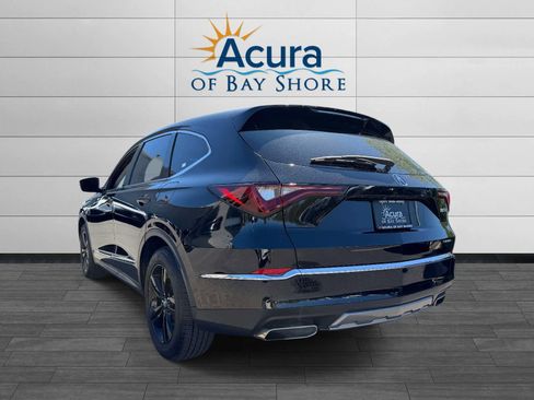 Used 2025 Acura MDX SH-AWD image 2