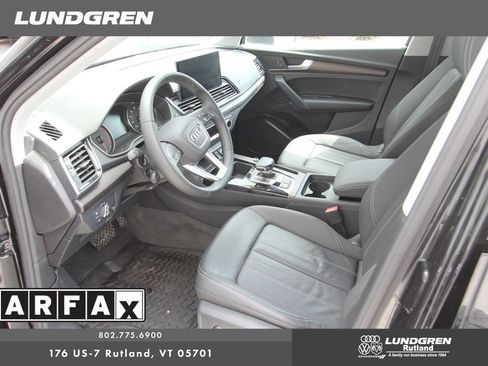 Used 2023 Audi Q5 2.0T Premium w/ Convenience Package AWD/4WD image 20