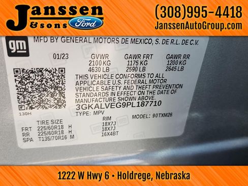 Used 2023 GMC Terrain SLT AWD/4WD image 17