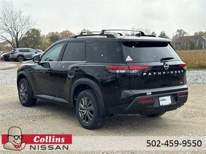 New 2025 Nissan Pathfinder SV