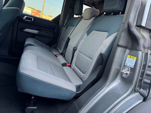 Certified 2022 Ford Bronco Outer Banks w/ Sasquatch Package AWD/4WD image 8