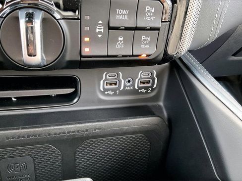 Used 2023 RAM 1500 Limited image 33