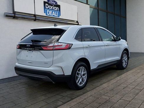 Used 2023 Ford Edge SEL w/ Convenience Package AWD/4WD image 3