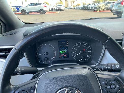 Certified 2024 Toyota Corolla SE image 10