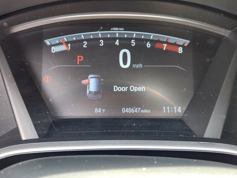Used 2019 Honda CR-V Touring image 10