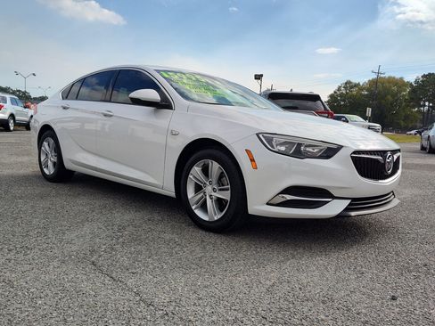 Used 2019 Buick Regal Preferred image 8
