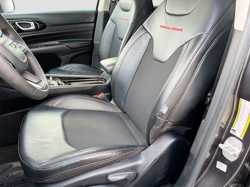 Used 2022 Jeep Compass Trailhawk image 18