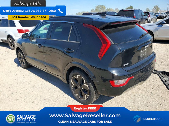 Used 2023 Kia Niro Wind w/ Wind Preserve Package FWD image 3