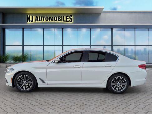 Used 2018 BMW 540i xDrive 540i xDrive Sedan w/ Premium Package image 4