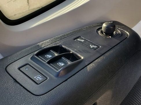 Used 2019 RAM ProMaster 1500 image 14