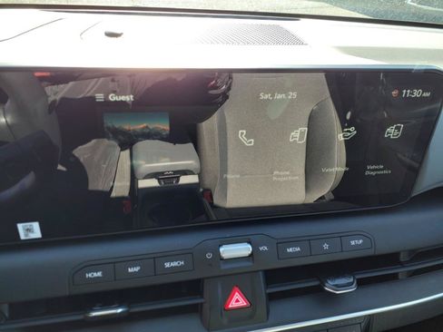 Used 2025 Kia K4 FWD image 22