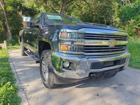 Used 2017 Chevrolet Silverado 3500 LTZ w/ Duramax Plus Package AWD/4WD image 2