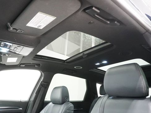 Used 2023 Buick Enclave Essence w/ Experience Buick Package image 13