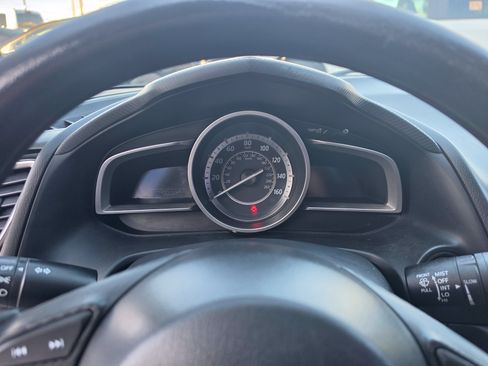 Used 2015 MAZDA MAZDA3 i Sport FWD image 16